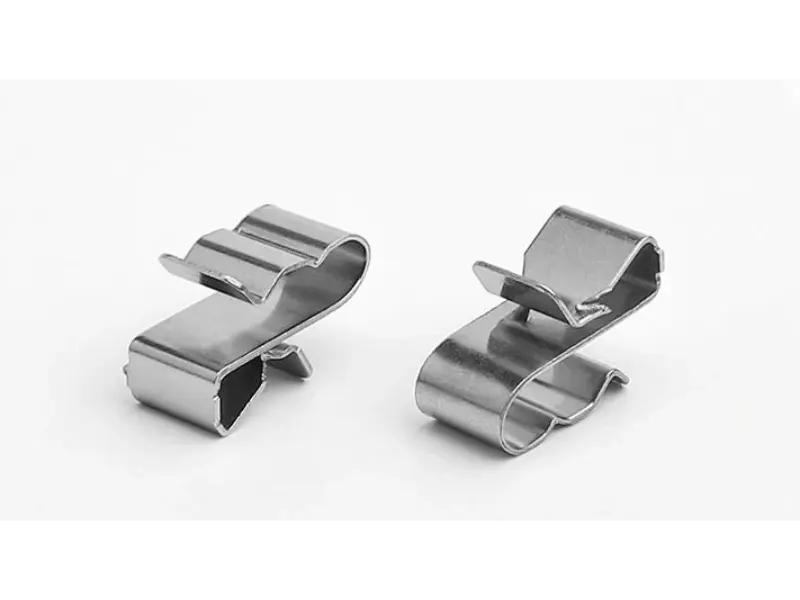 Spona na solární kabel