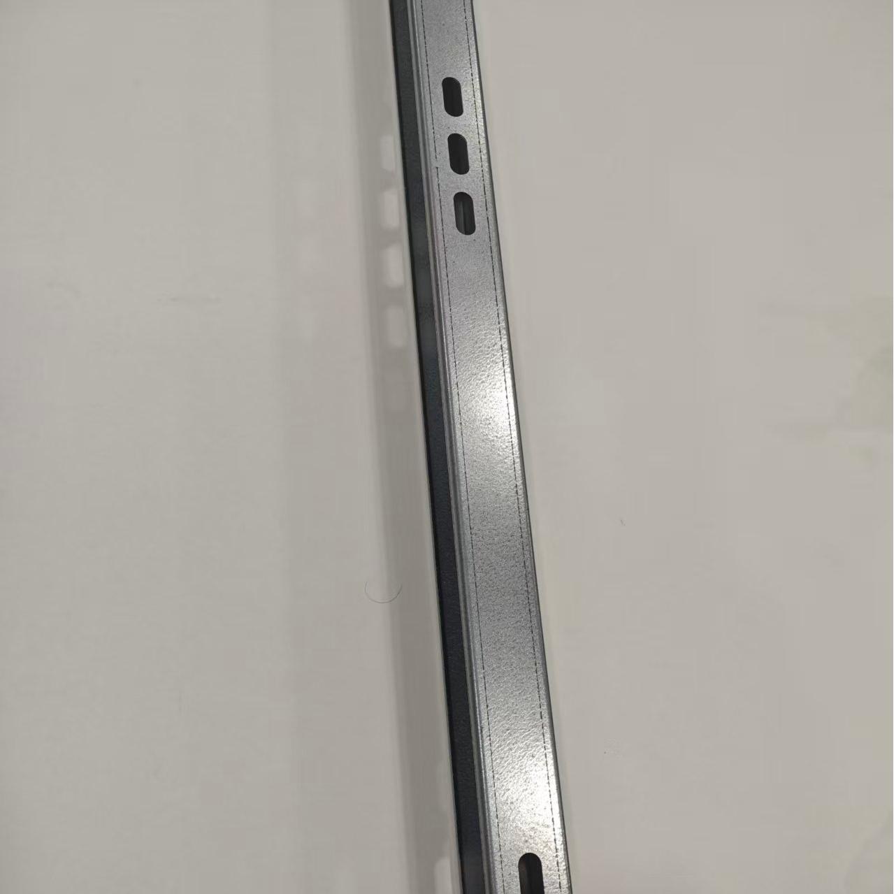 Ocelové solární kolejnice typu C